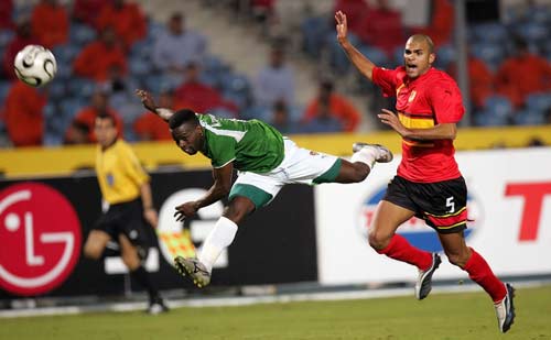 每体：巴萨冬窗优先考虑租借中卫，或者1月可自由离队的目标（每体：巴萨冬窗补强中卫以租借为先，同时关注1月可自由离队的球员）