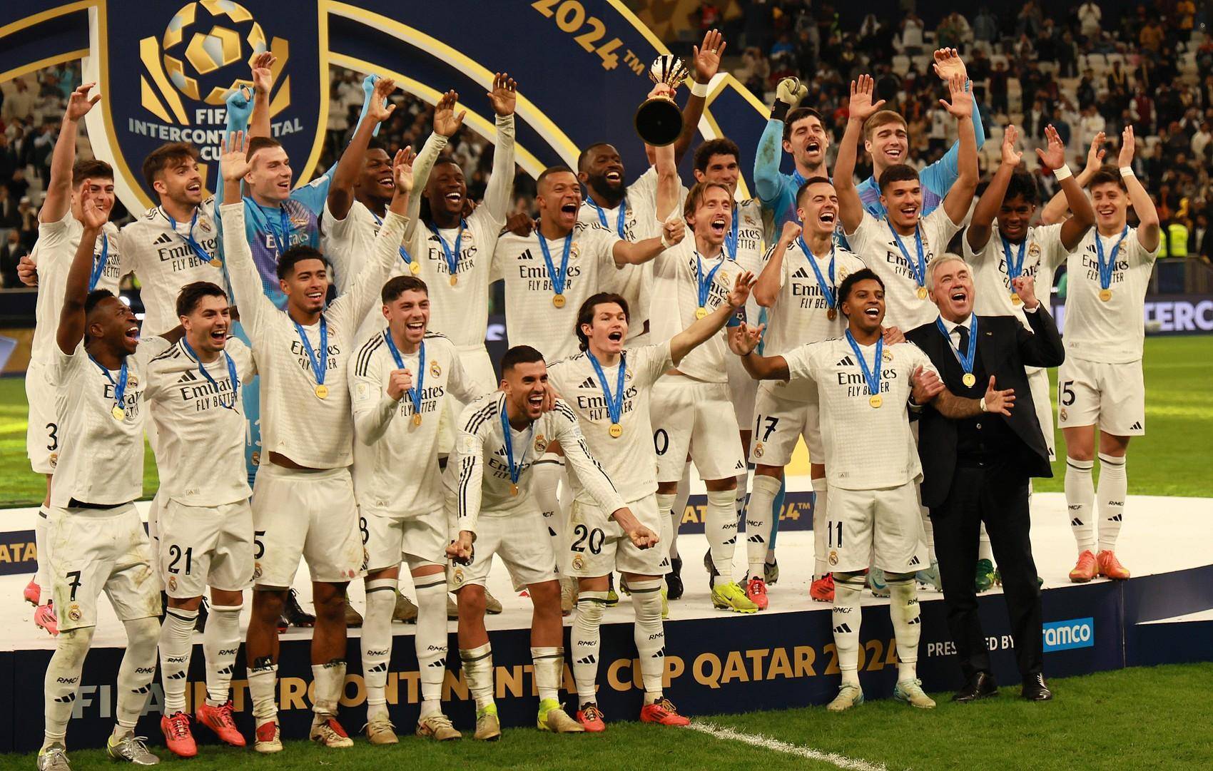 连续9年霸榜！皇马官网成最受欢迎俱乐部网站，利物浦次席（皇马官网九连冠：最受欢迎俱乐部网站，利物浦位列第二）