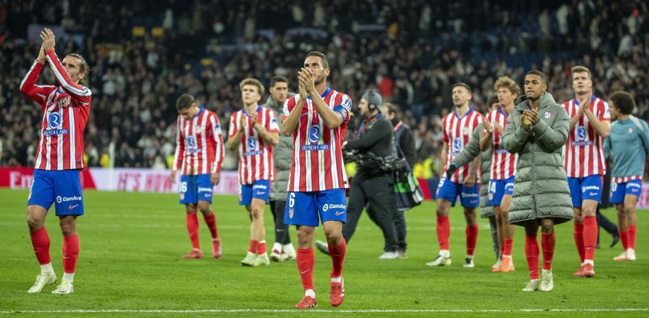 篮球火箭队内训练强度提升，新战术曝光