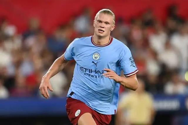 马卡：特尔施特根参加巴萨今日合练，有望复出入选欧冠大名单（马卡报：特尔施特根今日随巴萨合练，或复出进入欧冠名单）