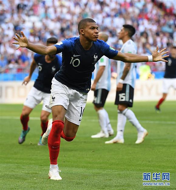 熊猫杯U22国足2-0力克韩国U22，拜合拉木双响+写意脚后跟破门（熊猫杯U22国足2-0击退韩国U22，拜合拉木梅开二度+脚后跟妙射）