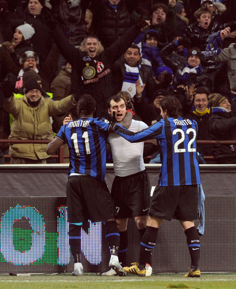 内维尔：C罗也做过类似的事情，理解双方的立场（内维尔：C罗也有过类似举动，我理解双方立场）