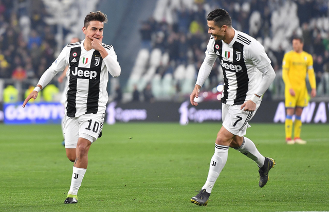 门德斯：萨福诺夫表现拯救了球队，为俱乐部创造历史感到自豪（门德斯：萨福诺夫力挽狂澜，我为俱乐部的历史性突破自豪）