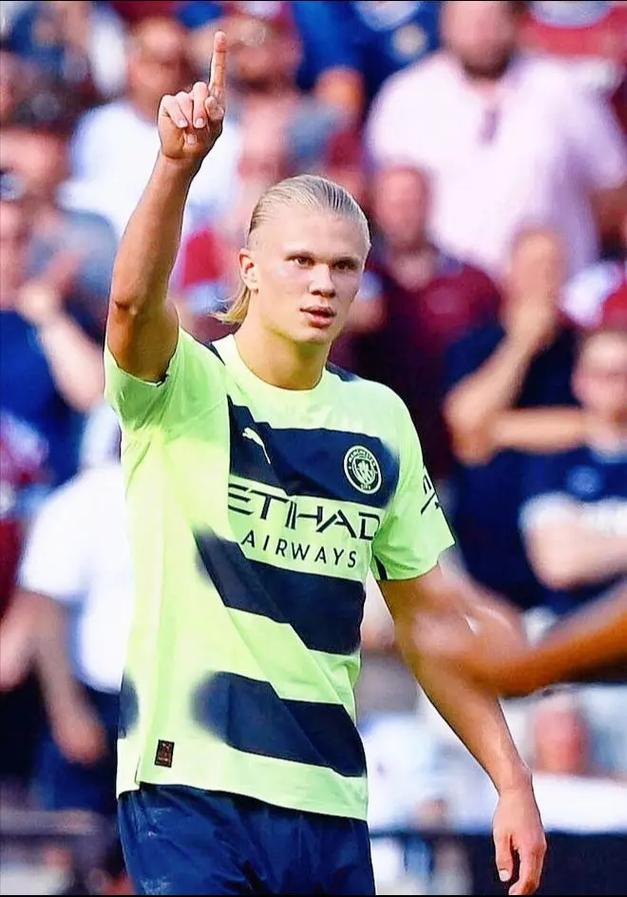 意媒：比萨PK帕尔马既是6分战，更是“重量级”中锋对决